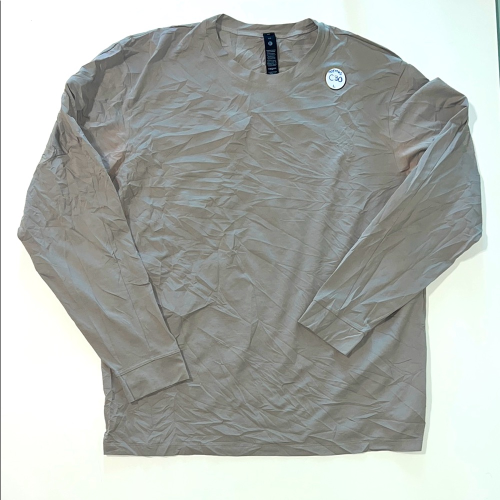 Lululemon Men’s Rare,  Long Sleeve Ultra Breathable Tee Shirt, Tan, Size L